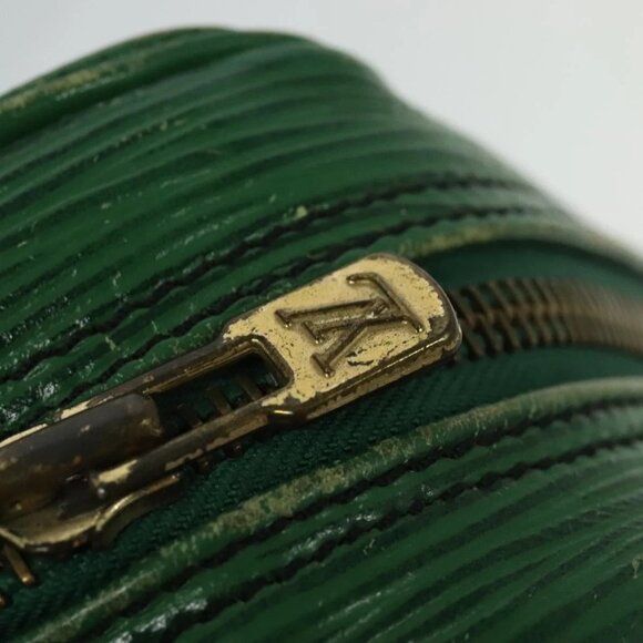 LOUIS VUITTON Epi Jeune Fille MM Shoulder Bag Green - Picture 8 of 16